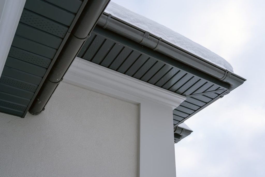 Fascia installers Surrey fascia installers